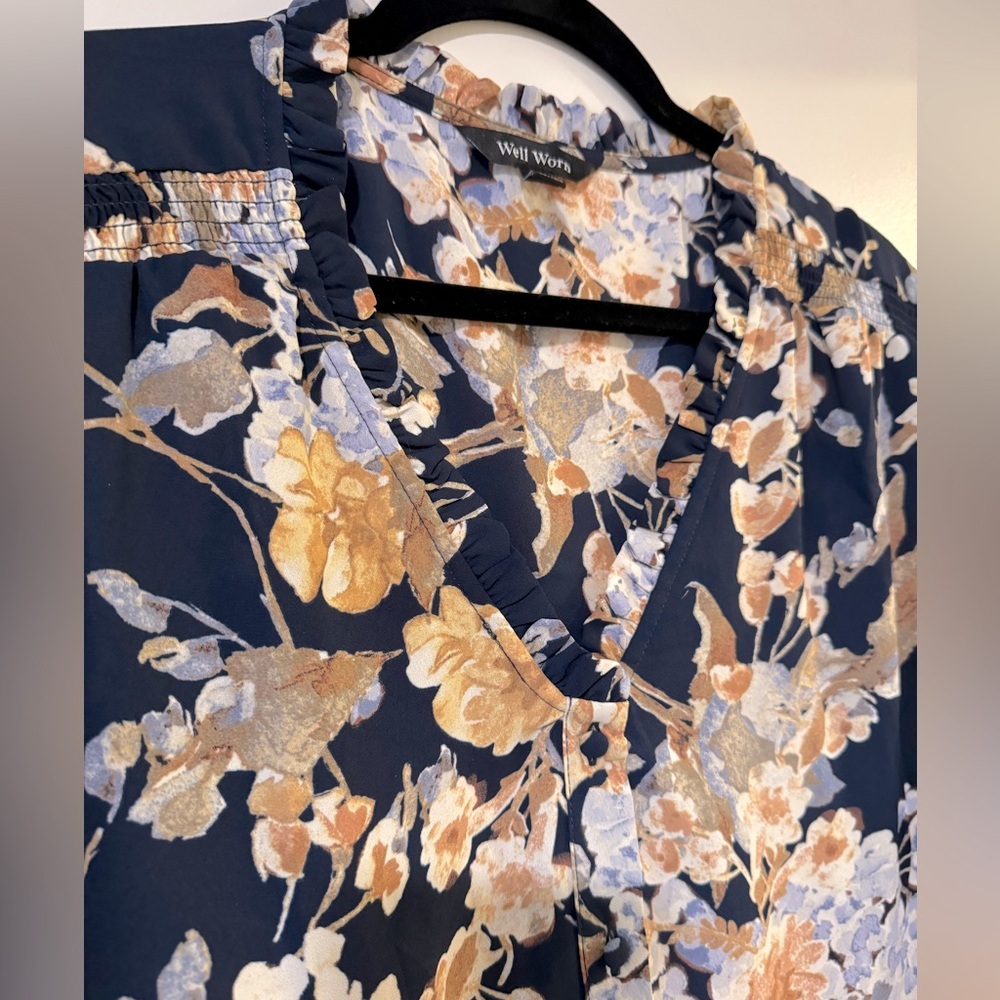 Well Worn 3x long sleeve blouse - Picture 2 of 3
